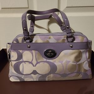 Coach Penelope Optic Signature Handbag F17481